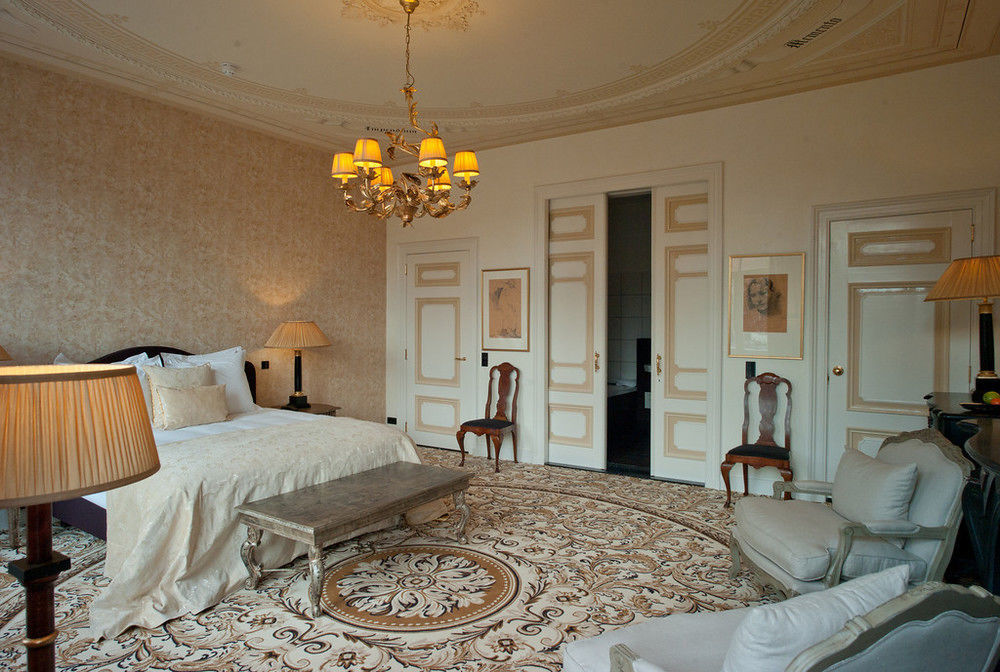 Grand Boutique Hotel-Restaurant Huis Vermeer 迪温特 外观 照片